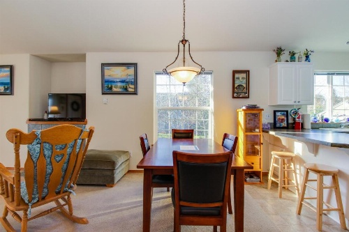 Cedar Creek Retreat image 15