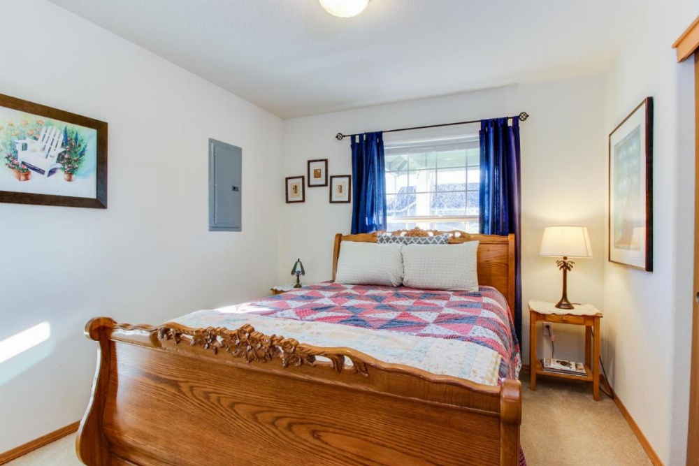 Cedar Creek Retreat Image 7